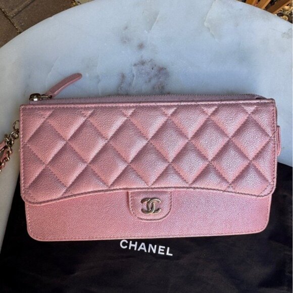 Chanel Iridescent Caviar Leather Quilted Classic Pouch With Handle Wristlet - Picture 3 of 16
